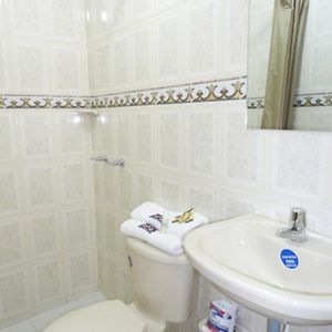 Habitación con 2 Camas Individuales